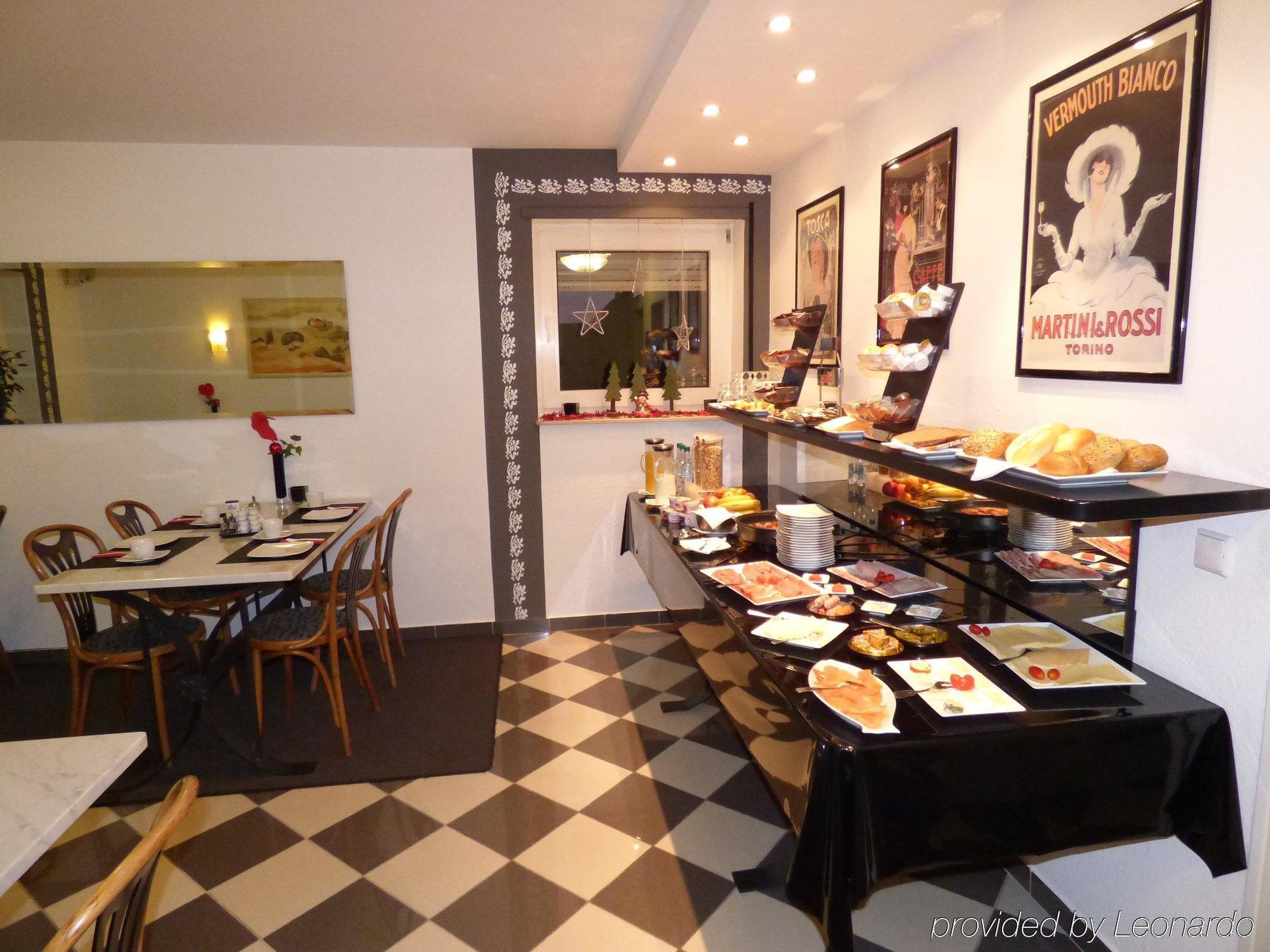 Hotel Alt Buettgen Карст Екстер'єр фото